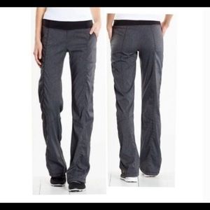 Lucy Get Going Pants size small